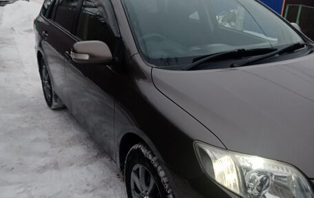 Toyota Corolla, 2010 год, 1 050 000 рублей, 2 фотография