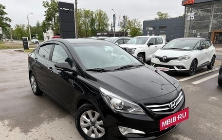 Hyundai Solaris II рестайлинг, 2016 год, 895 000 рублей, 4 фотография