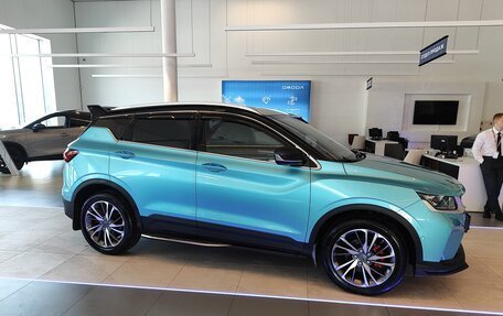 Geely Coolray I, 2023 год, 1 975 000 рублей, 9 фотография