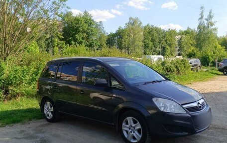 Opel Zafira B, 2013 год, 730 000 рублей, 2 фотография