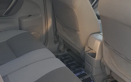 Toyota RAV4, 2002 год, 850 000 рублей, 10 фотография