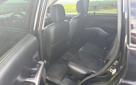Mitsubishi Outlander III рестайлинг 3, 2008 год, 1 050 000 рублей, 16 фотография