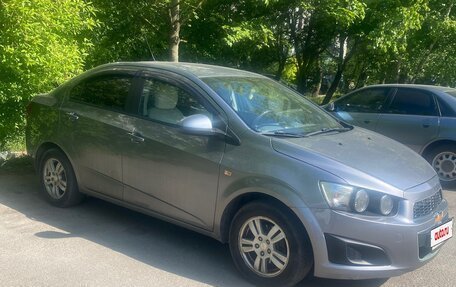 Chevrolet Aveo III, 2013 год, 650 000 рублей, 2 фотография