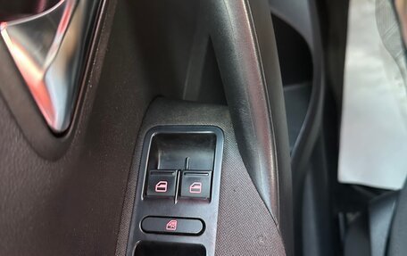 Volkswagen Polo VI (EU Market), 2011 год, 750 000 рублей, 11 фотография
