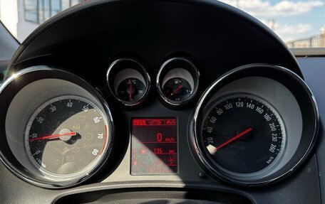 Opel Astra J, 2014 год, 800 000 рублей, 8 фотография