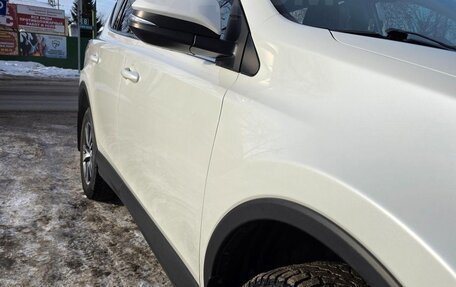 Toyota RAV4, 2017 год, 2 699 000 рублей, 4 фотография