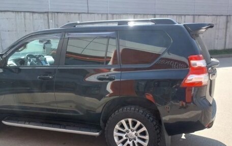 Toyota Land Cruiser Prado 150 рестайлинг 2, 2014 год, 3 050 000 рублей, 7 фотография