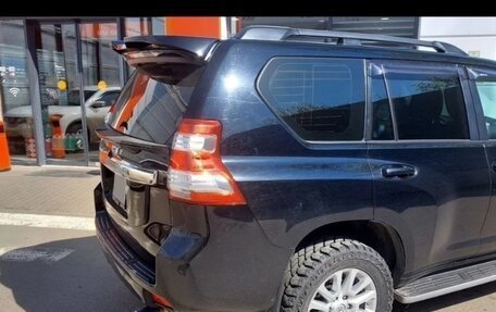 Toyota Land Cruiser Prado 150 рестайлинг 2, 2014 год, 3 050 000 рублей, 8 фотография
