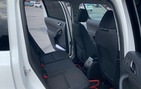 Skoda Yeti I рестайлинг, 2014 год, 1 655 000 рублей, 11 фотография