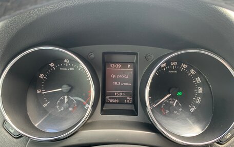 Skoda Yeti I рестайлинг, 2014 год, 1 655 000 рублей, 17 фотография