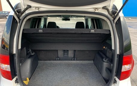 Skoda Yeti I рестайлинг, 2014 год, 1 655 000 рублей, 13 фотография