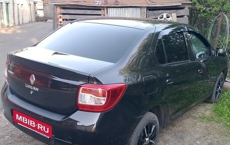 Renault Logan II, 2017 год, 920 000 рублей, 16 фотография