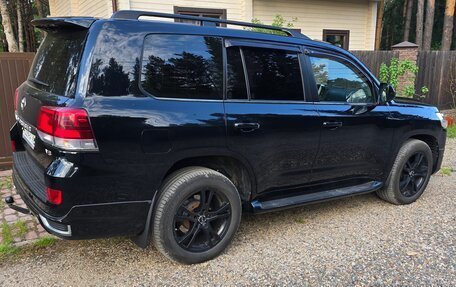 Toyota Land Cruiser 200, 2015 год, 6 100 000 рублей, 2 фотография