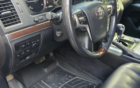 Toyota Land Cruiser 200, 2015 год, 6 100 000 рублей, 4 фотография