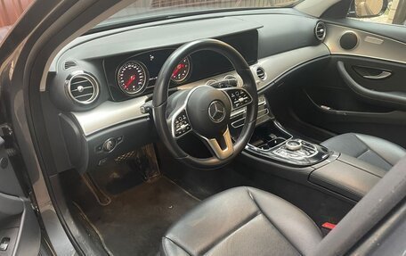 Mercedes-Benz E-Класс, 2019 год, 4 490 000 рублей, 4 фотография