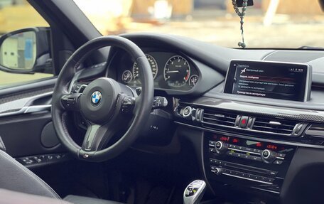 BMW X5, 2017 год, 3 800 000 рублей, 11 фотография