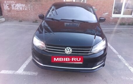 Volkswagen Polo VI (EU Market), 2017 год, 850 000 рублей, 2 фотография