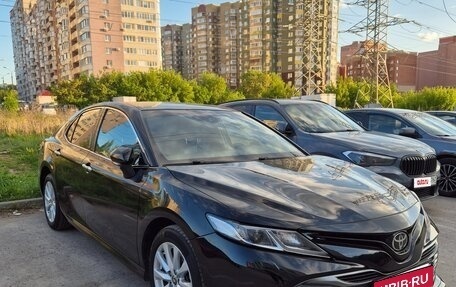 Toyota Camry, 2020 год, 3 290 000 рублей, 4 фотография