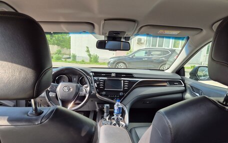 Toyota Camry, 2020 год, 3 290 000 рублей, 9 фотография
