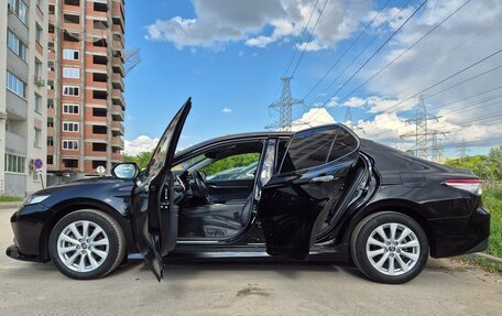 Toyota Camry, 2020 год, 3 290 000 рублей, 7 фотография