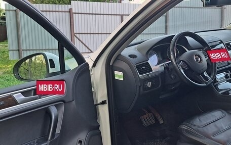 Volkswagen Touareg III, 2013 год, 2 500 000 рублей, 4 фотография