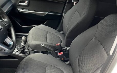 KIA Rio III рестайлинг, 2013 год, 880 000 рублей, 9 фотография