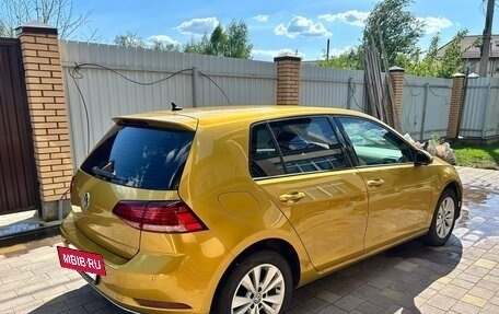 Volkswagen Golf VII, 2018 год, 1 750 000 рублей, 4 фотография
