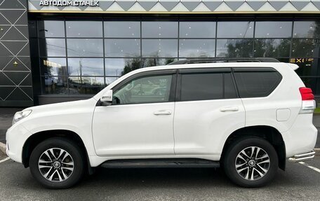 Toyota Land Cruiser Prado 150 рестайлинг 2, 2013 год, 2 430 000 рублей, 7 фотография