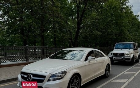 Mercedes-Benz CLS, 2012 год, 2 450 000 рублей, 3 фотография