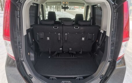 Toyota Roomy I, 2017 год, 1 020 000 рублей, 12 фотография