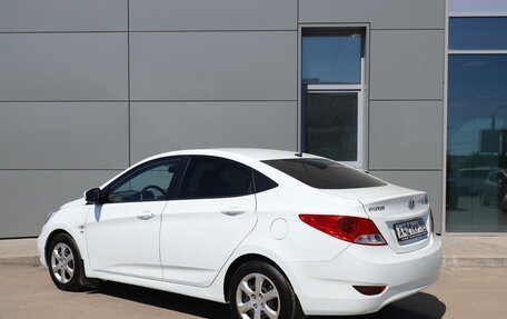 Hyundai Solaris II рестайлинг, 2013 год, 795 000 рублей, 2 фотография