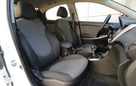 Hyundai Solaris II рестайлинг, 2013 год, 795 000 рублей, 8 фотография