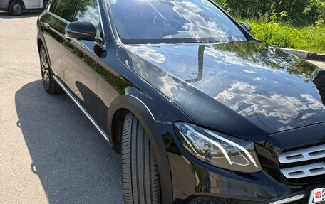 Mercedes-Benz E-Класс, 2020 год, 4 850 000 рублей, 4 фотография