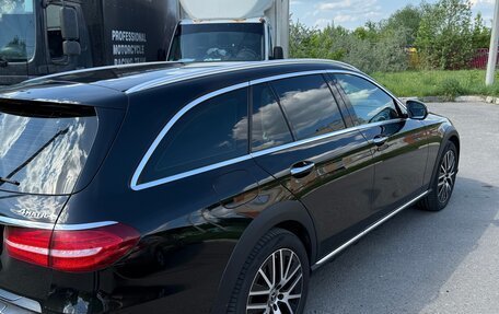 Mercedes-Benz E-Класс, 2020 год, 4 850 000 рублей, 9 фотография