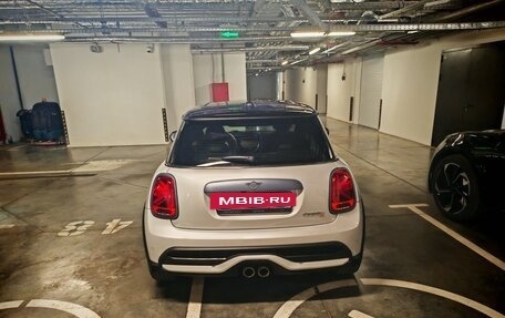MINI Hatch, 2022 год, 4 000 000 рублей, 4 фотография
