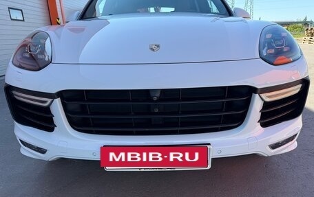 Porsche Cayenne III, 2015 год, 5 700 000 рублей, 2 фотография