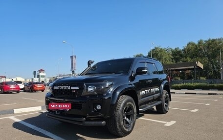 Toyota Land Cruiser 200, 2013 год, 4 400 000 рублей, 2 фотография
