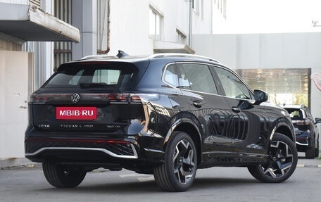 Volkswagen Tiguan, 2025 год, 4 360 000 рублей, 6 фотография