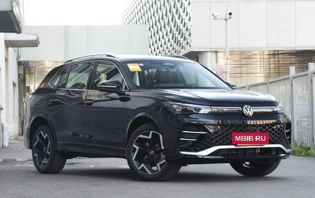 Volkswagen Tiguan, 2025 год, 4 360 000 рублей, 2 фотография