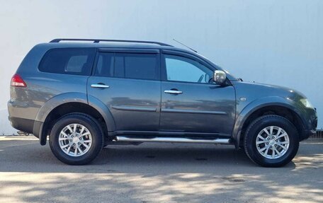 Mitsubishi Pajero IV, 2015 год, 1 400 000 рублей, 4 фотография