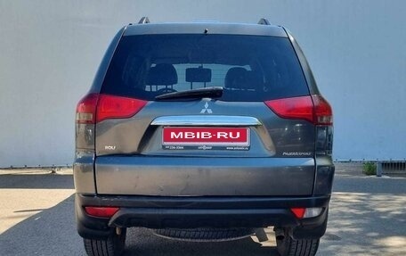 Mitsubishi Pajero IV, 2015 год, 1 400 000 рублей, 6 фотография