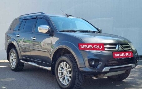 Mitsubishi Pajero IV, 2015 год, 1 400 000 рублей, 3 фотография
