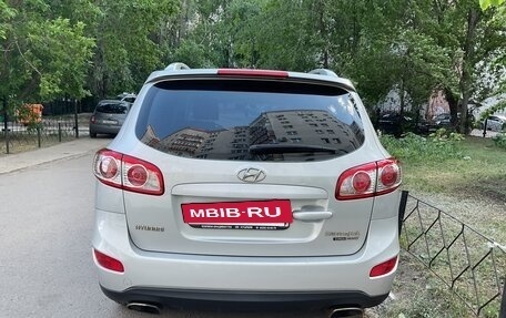 Hyundai Santa Fe III рестайлинг, 2010 год, 1 570 000 рублей, 3 фотография