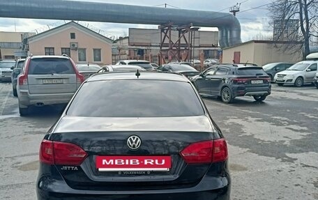 Volkswagen Jetta VI, 2014 год, 1 250 000 рублей, 3 фотография