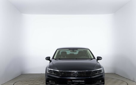 Volkswagen Passat B8 рестайлинг, 2018 год, 2 169 000 рублей, 2 фотография