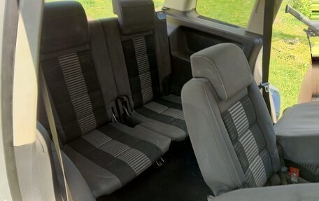 Volkswagen Touran III, 2009 год, 500 000 рублей, 11 фотография
