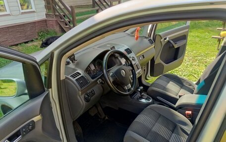 Volkswagen Touran III, 2009 год, 500 000 рублей, 8 фотография