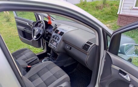 Volkswagen Touran III, 2009 год, 500 000 рублей, 10 фотография