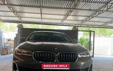 BMW 5 серия, 2021 год, 5 500 000 рублей, 3 фотография