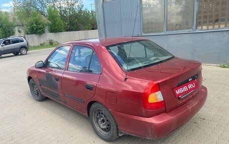 Hyundai Accent II, 2004 год, 300 000 рублей, 4 фотография